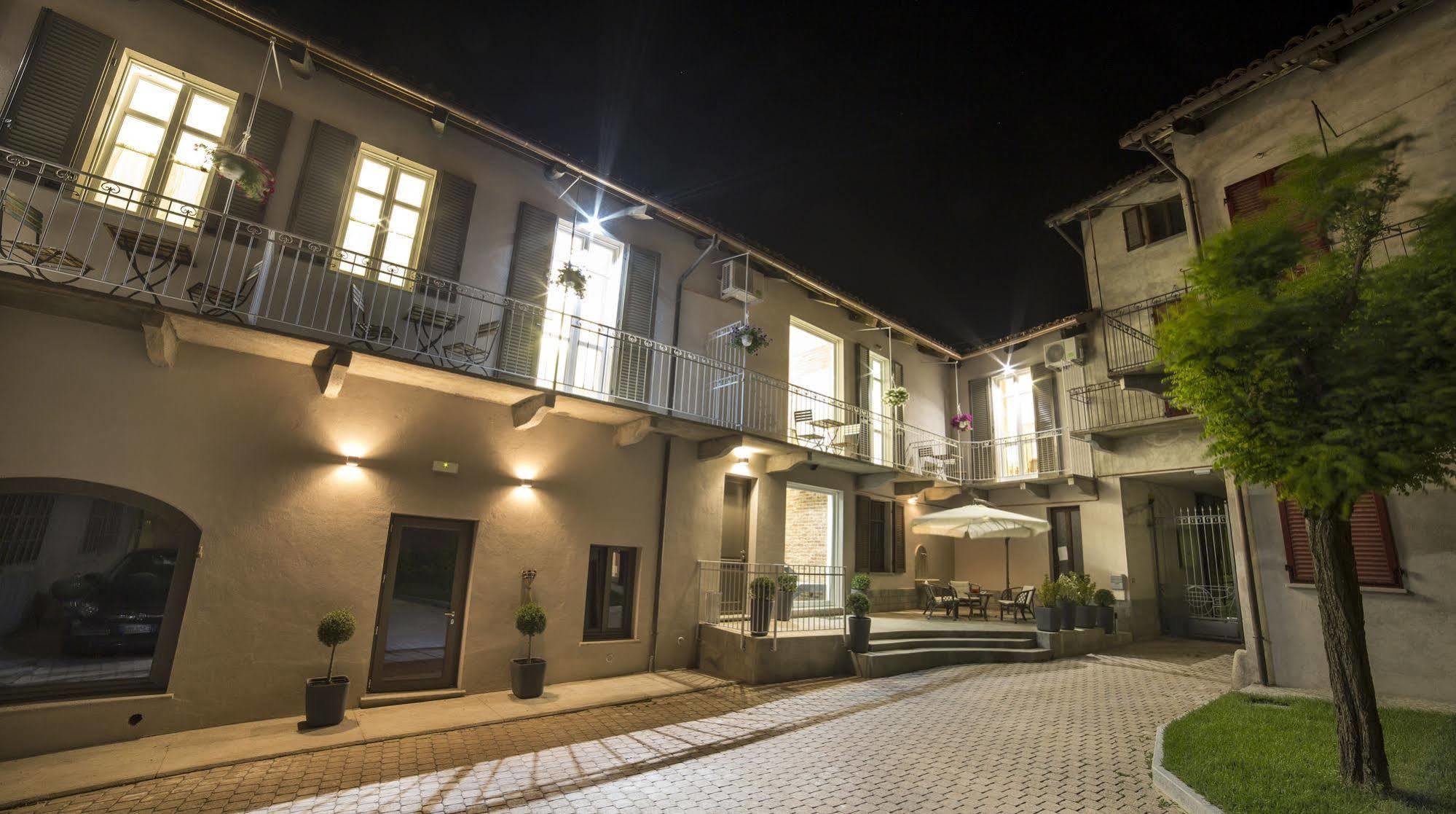 Villa Katerina La Morra Esterno foto